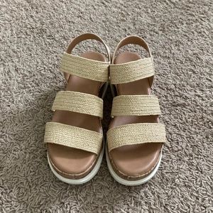 Universal Thread Wedge Sandals